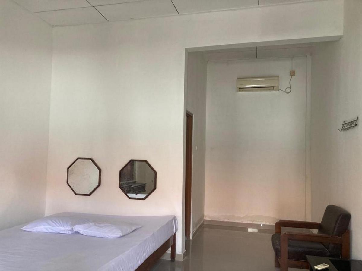 Hotel Surya Citra Jogja A Mitra Reddoorz ジョグジャカルタ エクステリア 写真