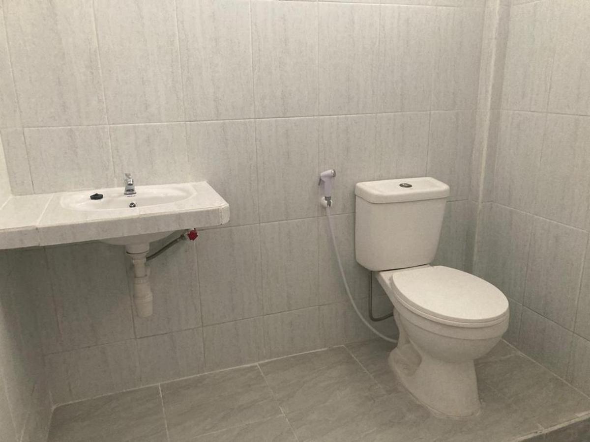 Hotel Surya Citra Jogja A Mitra Reddoorz ジョグジャカルタ エクステリア 写真