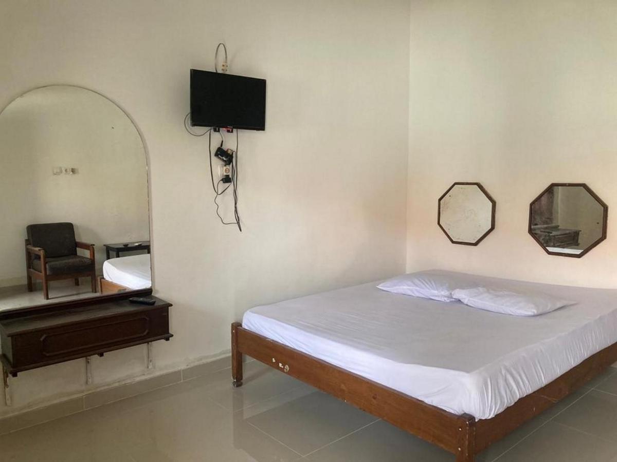 Hotel Surya Citra Jogja A Mitra Reddoorz ジョグジャカルタ エクステリア 写真